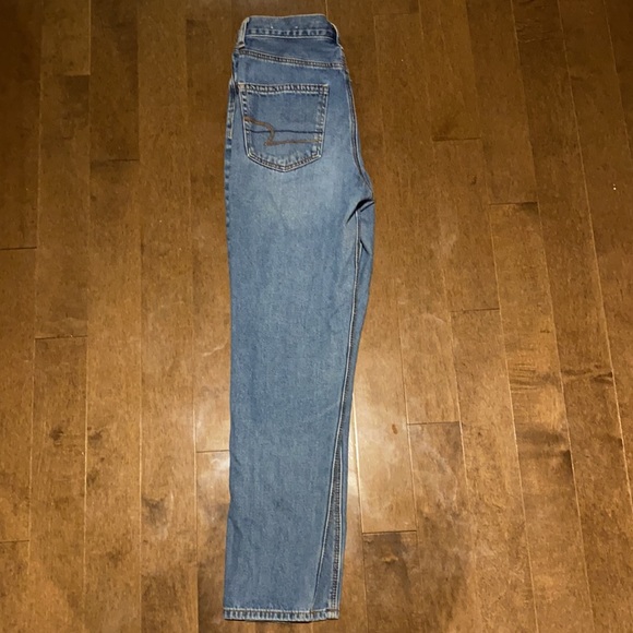 American Eagle Jeans - Picture 2 of 4